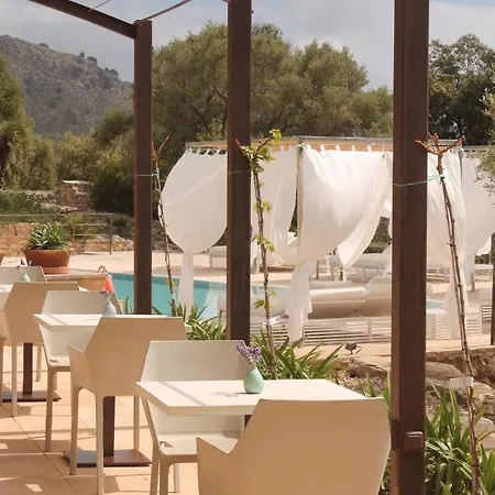 Hotel Cases De Son Barbassa & Restaurant Capdepera (Mallorca)