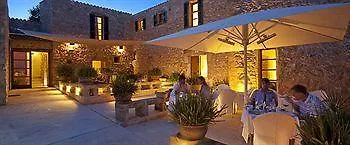 Hotel Cases De Son Barbassa & Restaurant Capdepera (Mallorca)